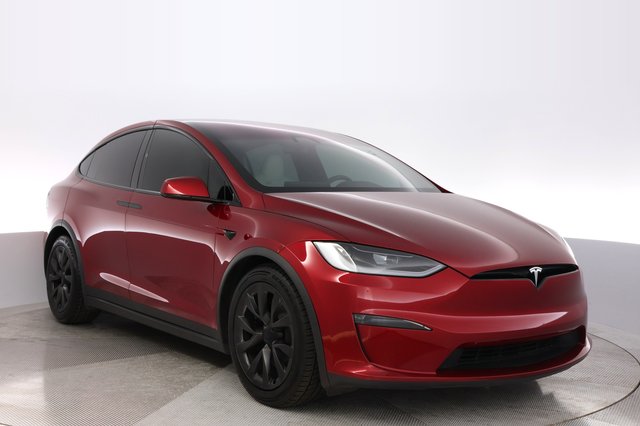 2023 Tesla Model X — photo 10 of 26