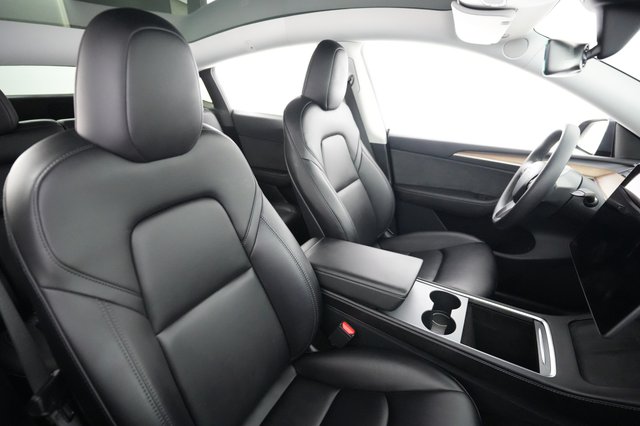 2023 Tesla Model Y — photo 18 of 22