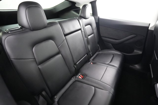 2023 Tesla Model Y — photo 4 of 22