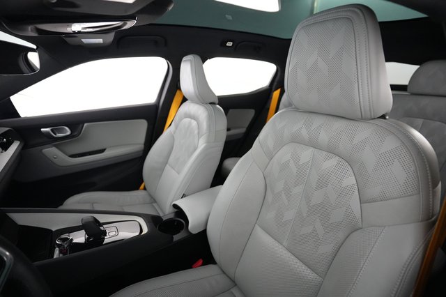 2023 Polestar 2 — photo 3 of 24