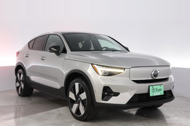 2023 Volvo C40 Recharge — photo 10 of 24