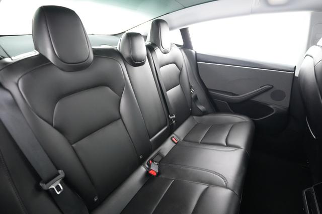 2024 Tesla Model 3 — photo 4 of 24