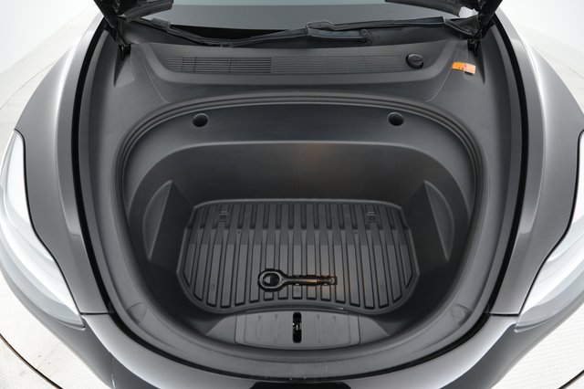 2021 Tesla Model 3 — photo 23 of 24