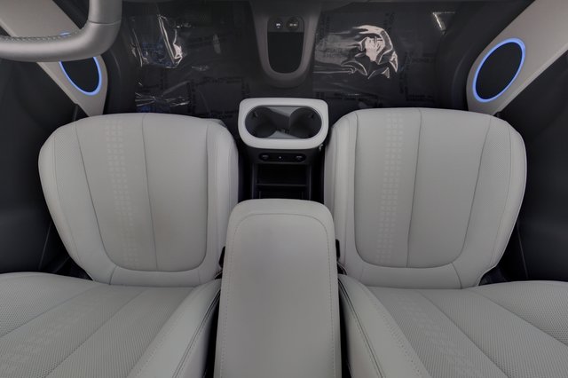 2024 Hyundai IONIQ 5 — photo 22 of 26