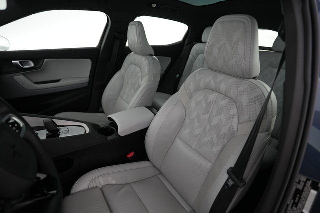 2023 Polestar 2 — photo 3 of 21