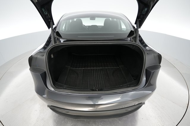 2024 Tesla Model 3 — photo 6 of 19