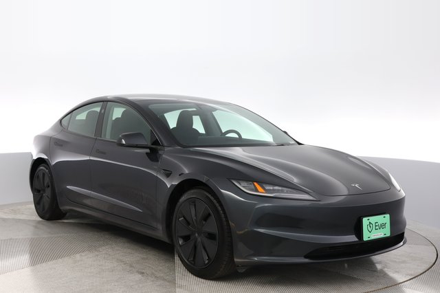2024 Tesla Model 3 — photo 9 of 19
