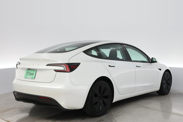 2024 Tesla Model 3 — photo 2 of 23