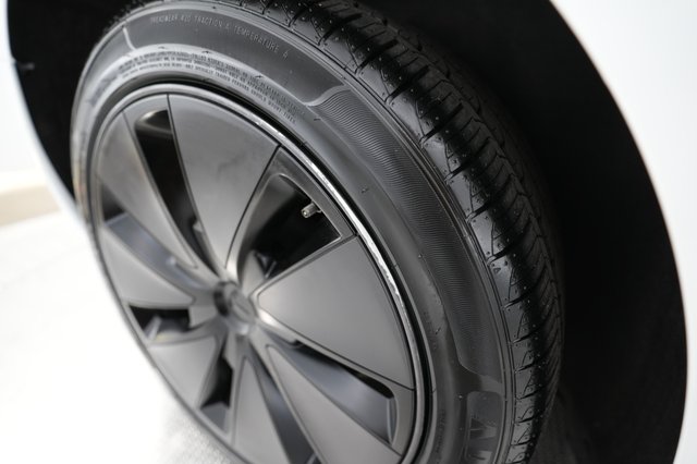 2024 Tesla Model 3 — photo 22 of 23