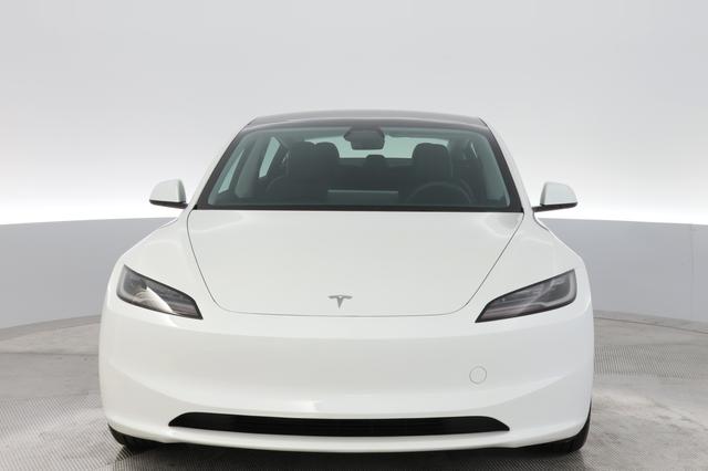 2024 Tesla Model 3 — photo 9 of 23