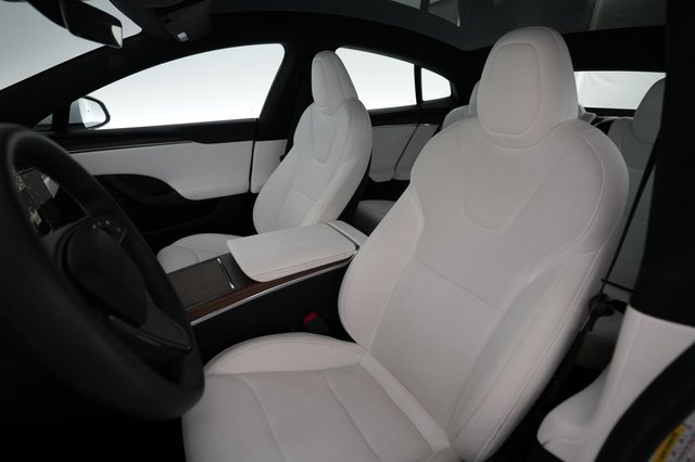 2024 Tesla Model S — photo 3 of 19