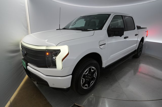 2023 Ford F-150 Lightning — VIN 1FTVW1EL0PWG11165