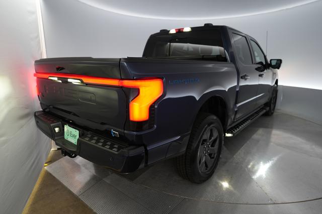 2023 Ford F-150 Lightning — photo 2 of 18