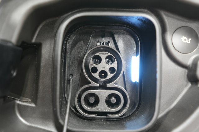2023 Polestar 2 — photo 8 of 32