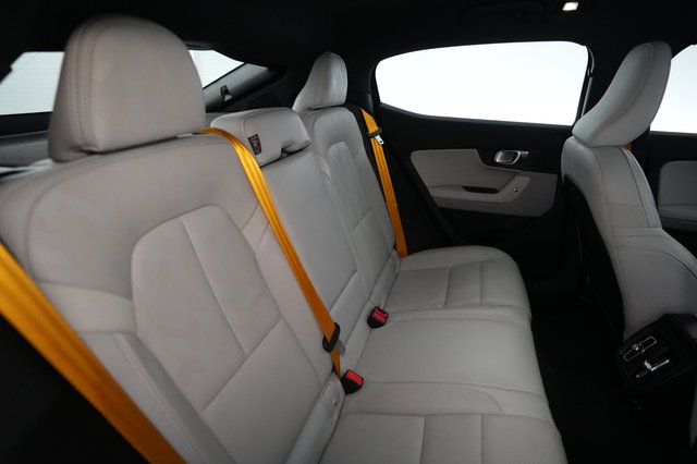 2023 Polestar 2 — photo 4 of 24