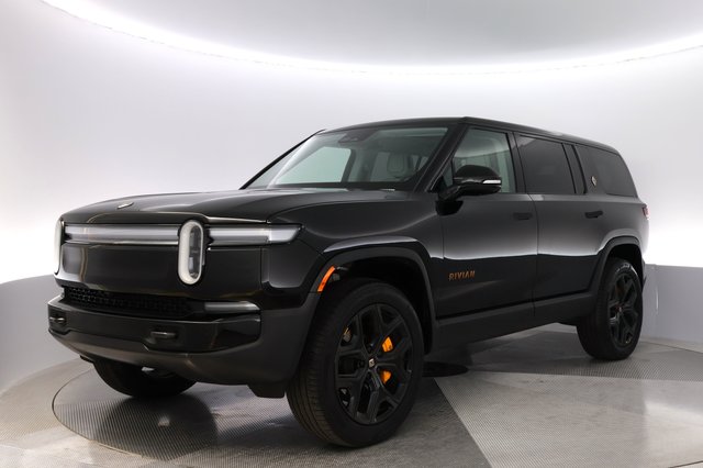 2026 Rivian R1S — VIN 7PDSGBBP2TN078354