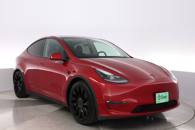 2023 Tesla Model Y — photo 10 of 24