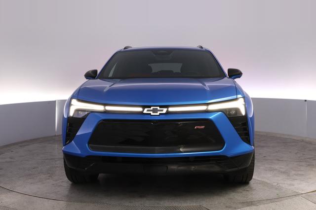 2024 Chevrolet Blazer EV — photo 9 of 24
