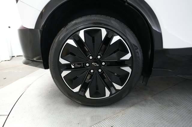 2024 Chevrolet Blazer EV — photo 17 of 20