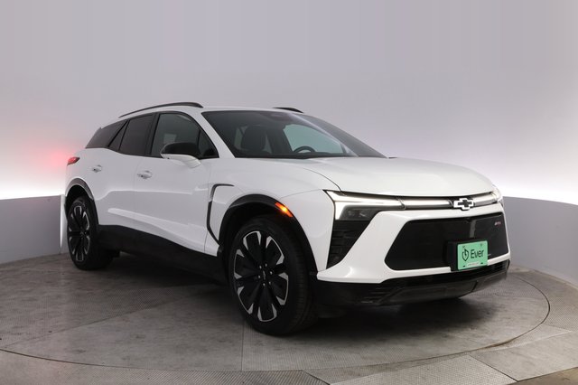 2024 Chevrolet Blazer EV — photo 10 of 20