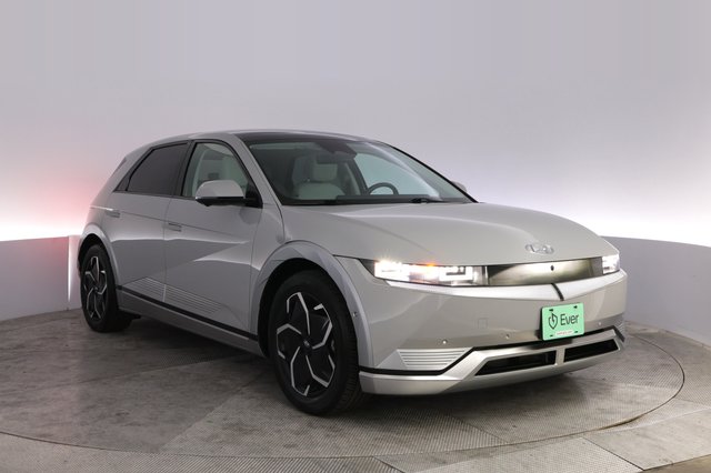 2024 Hyundai IONIQ 5 — photo 10 of 22