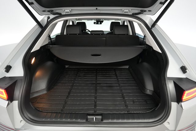 2024 Hyundai IONIQ 5 — photo 6 of 22