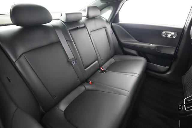 2024 Hyundai IONIQ 6 — photo 4 of 21