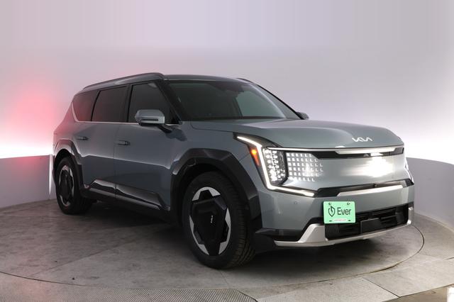 2024 Kia EV9 — photo 10 of 23