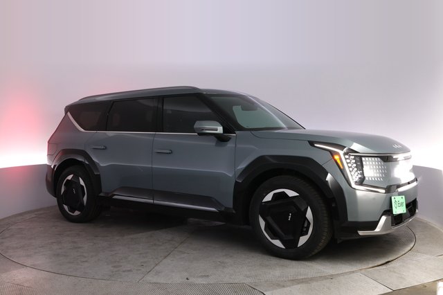 2024 Kia EV9 — photo 11 of 23