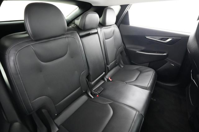 2024 Kia EV6 — photo 4 of 23