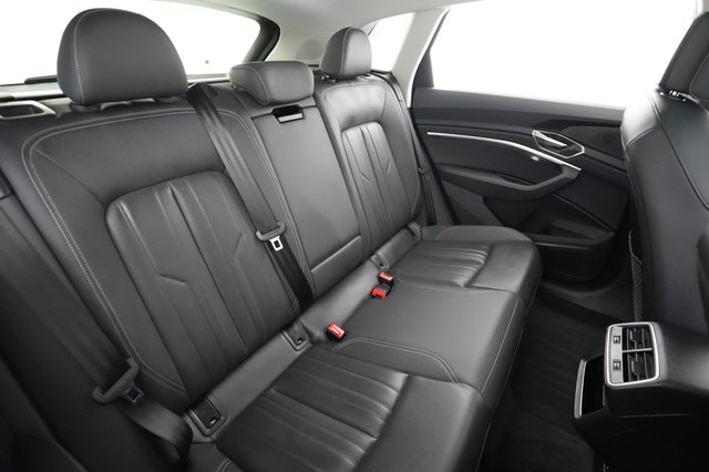 2024 Audi Q8 e-tron — photo 4 of 23