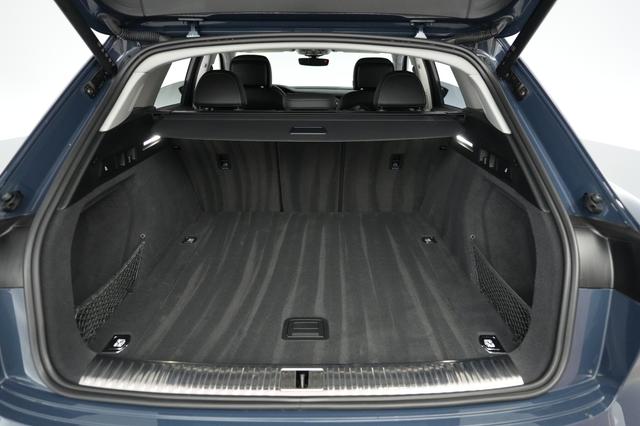 2024 Audi Q8 e-tron — photo 6 of 23