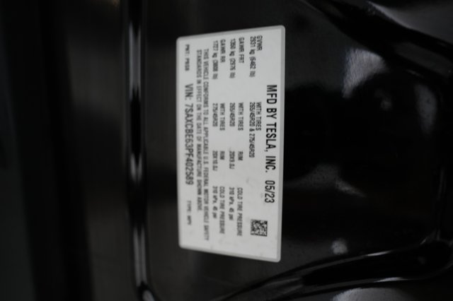 2023 Tesla Model X — photo 26 of 26