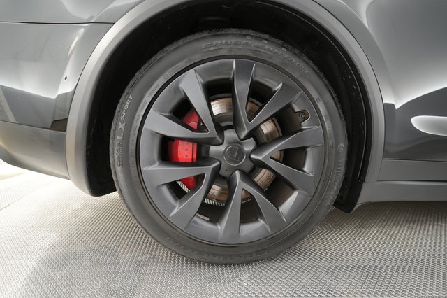 2023 Tesla Model X — photo 15 of 26