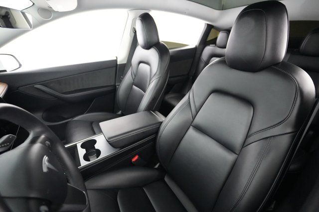 2022 Tesla Model Y — photo 3 of 21