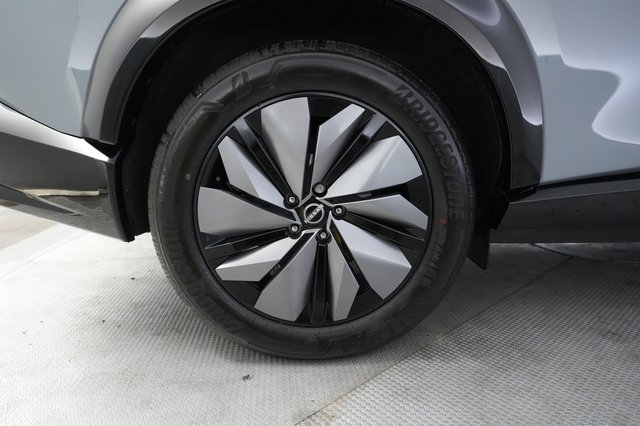 2024 Nissan Ariya — photo 17 of 23