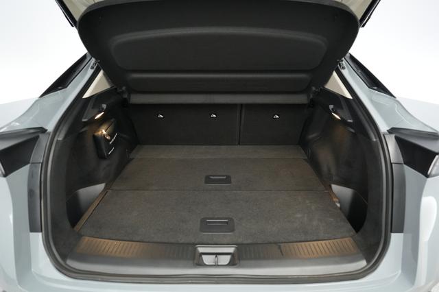2024 Nissan Ariya — photo 6 of 23