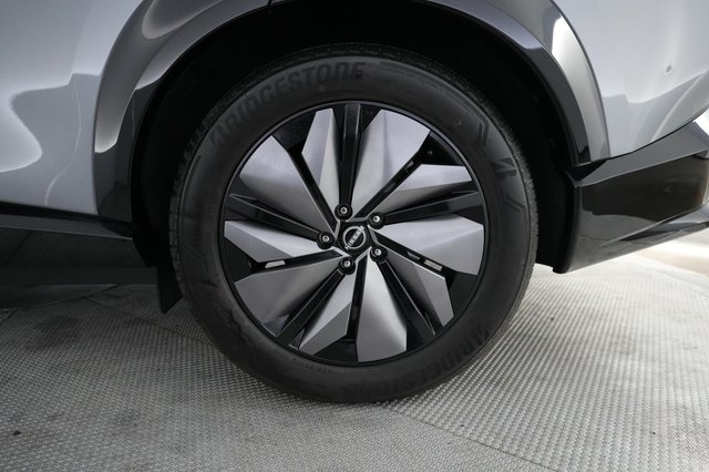 2024 Nissan Ariya — photo 7 of 24