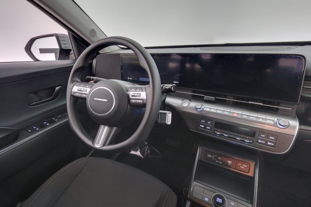 2024 Hyundai Kona Electric — photo 20 of 24