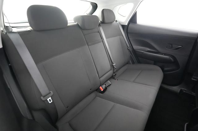 2024 Hyundai Kona Electric — photo 4 of 24