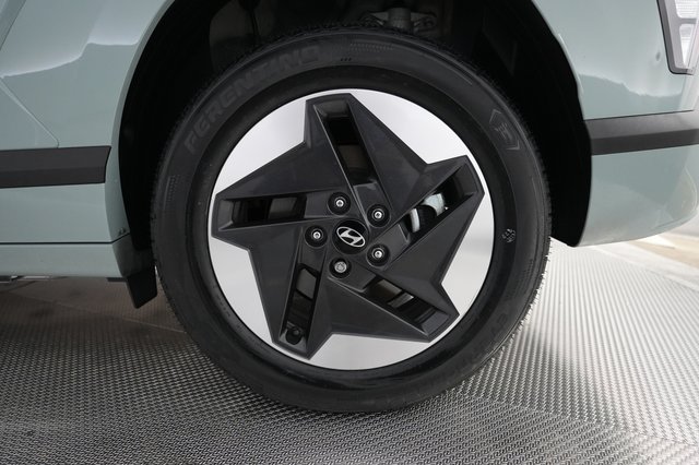 2024 Hyundai Kona Electric — photo 7 of 24