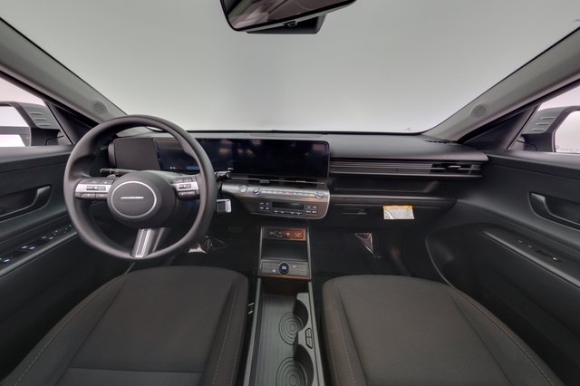 2024 Hyundai Kona Electric — photo 21 of 24