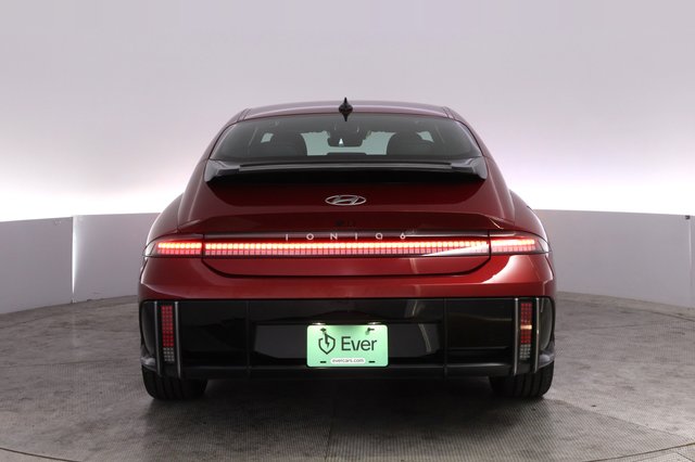 2024 Hyundai IONIQ 6 — photo 12 of 24
