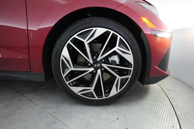 2024 Hyundai IONIQ 6 — photo 16 of 24