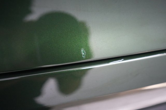 2025 Porsche Macan — photo 25 of 27