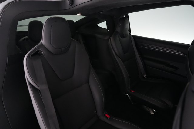 2022 Tesla Model X — photo 4 of 25