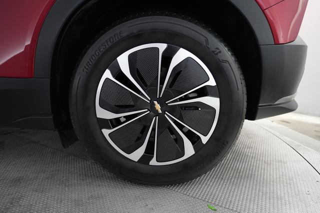 2024 Chevrolet Blazer EV — photo 7 of 24