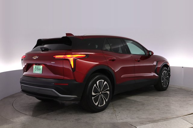 2024 Chevrolet Blazer EV — photo 2 of 24