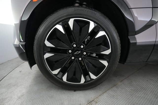 2024 Chevrolet Blazer EV — photo 15 of 23