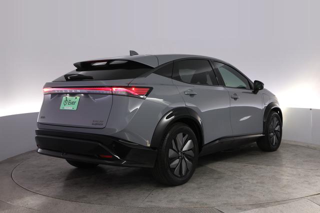 2024 Nissan Ariya — photo 2 of 24